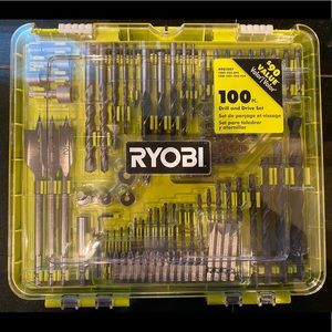 Ryobi 100pc drill and drive set